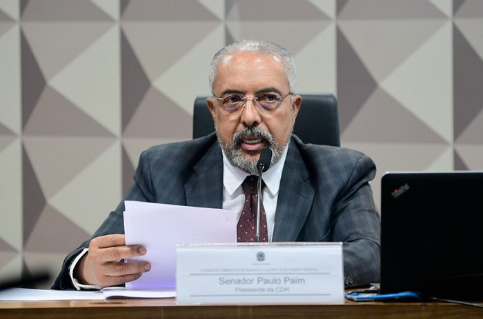 Presidente da CDH, Paim relatou o projeto - Foto: Pedro França/Agência Senado