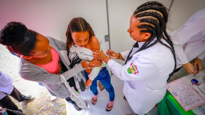 A Campanha de Multivacinação termina em 28 de outubro e está disponibilizando 18 tipos diferentes de imunizantes -Foto: Alex Rocha/PMPA