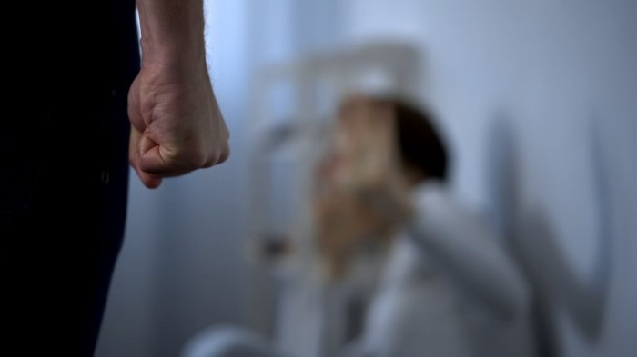 Programa já capacitou cerca de 100 mil pessoas para o enfrentamento da violência contra a mulher - (Foto: Depositphotos)