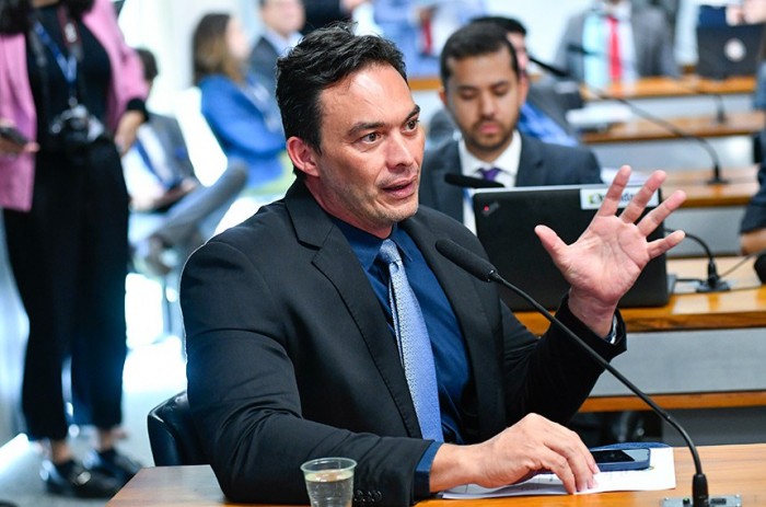 Styvenson é autor do projeto - Foto: Geraldo Magela/Agência Senado