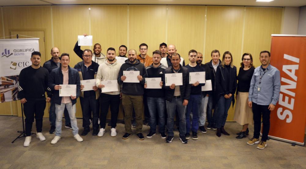 Qualifica Bento formou mais 30 alunos essa semana. Crédito: Exata Comunicação/Tiago Garziera