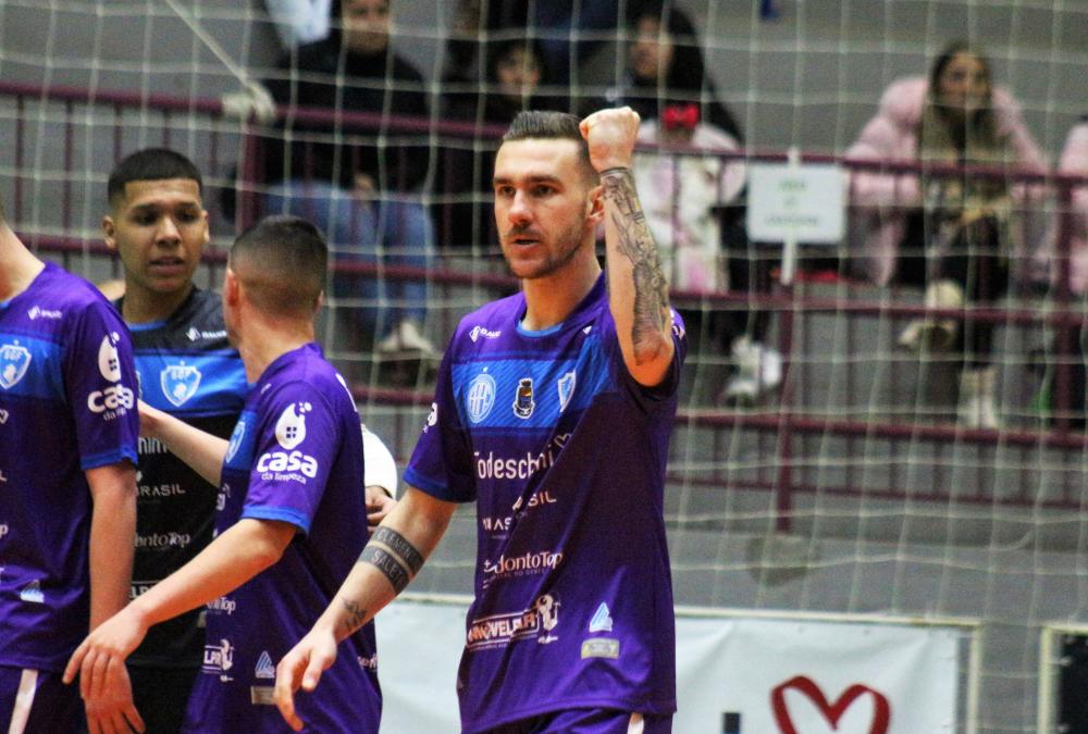 Micael anotou o gol da classificação / Foto: Kévin Sganzerla