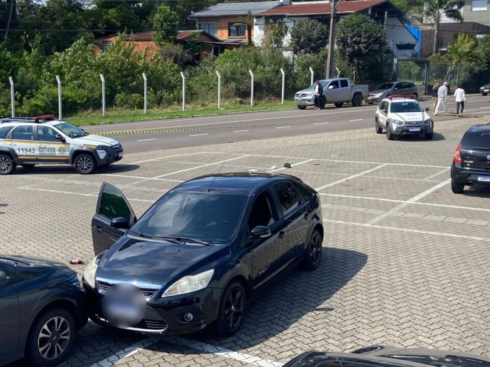 Suspeito é indiciado por homicídio qualificado em frente a supermercado de Farroupilha