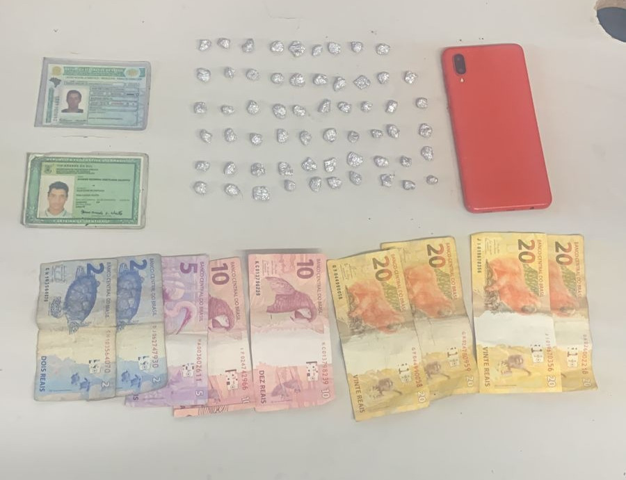 Dois homens são presos por tráfico no Conceição em Bento Gonçalves