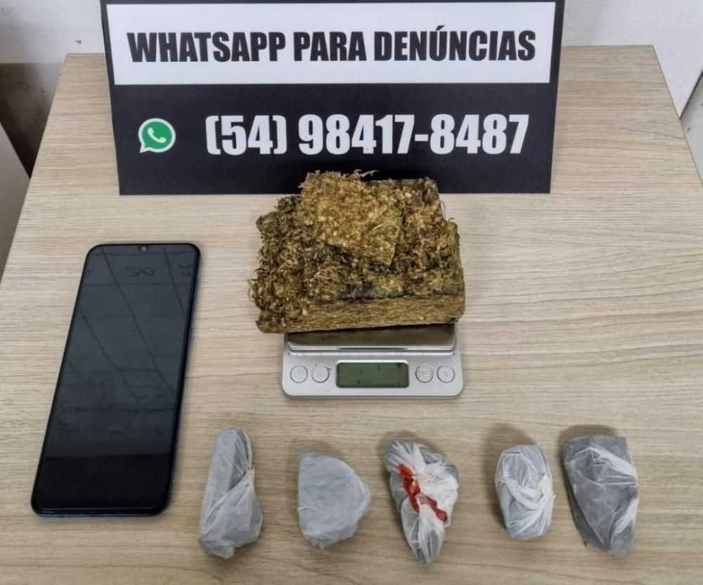Polícia Civil prende homem por tráfico de drogas no bairro Bertolini