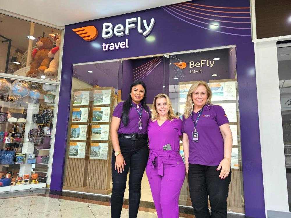 Elisabeth (ao centro) com as colaboradoras da BEFly em Bento Gonçalves - Foto: NB Notícias