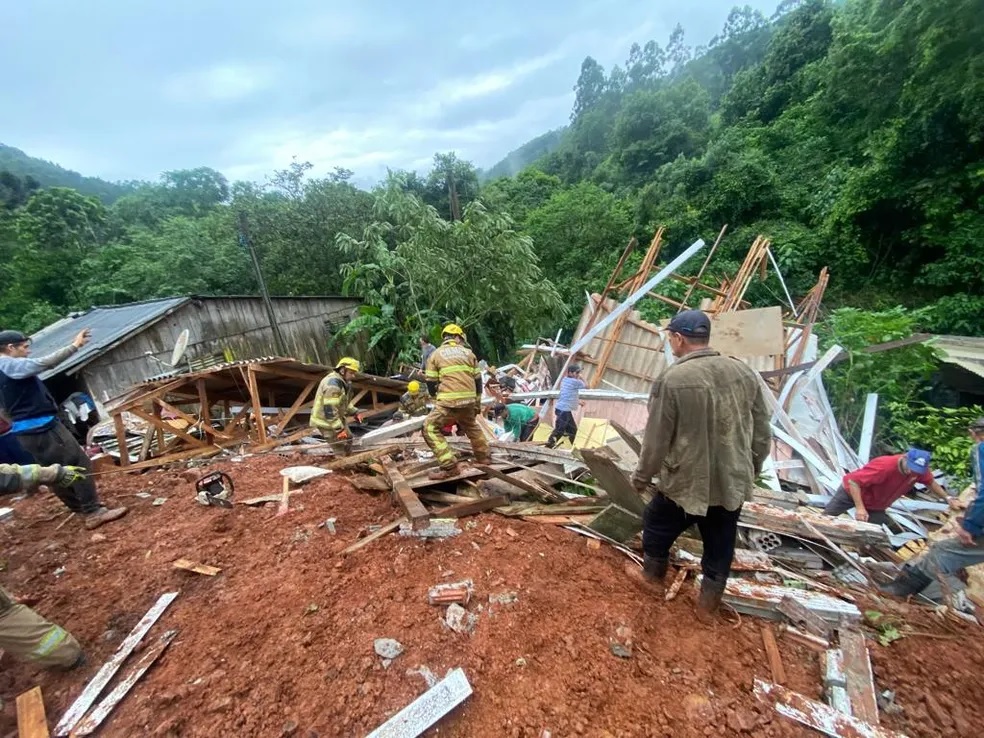 Rio Grande do Sul contabiliza quatro mortes por conta das chuvas