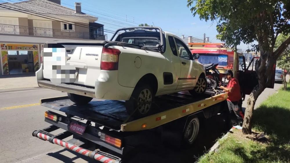 DMT apreende veículo com mais de R$ 6 mil em débitos em Bento Gonçalves
