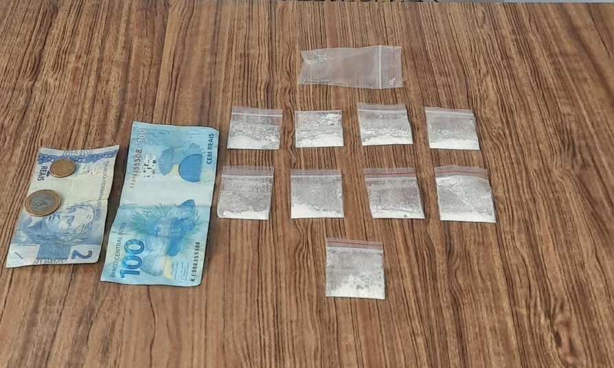 Jovem é preso por tráfico de entorpecentes em Farroupilha