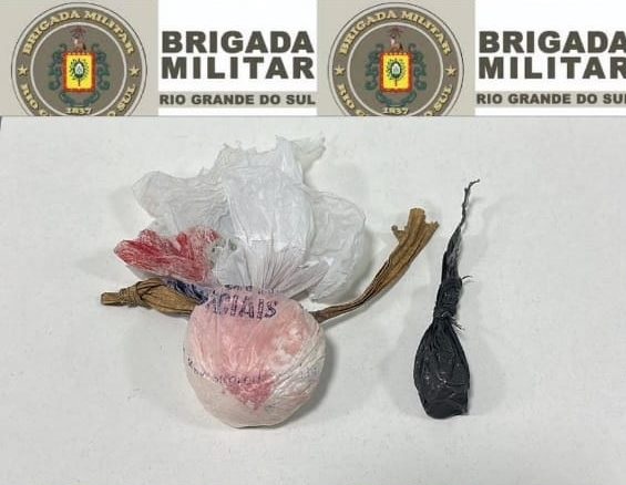 Homem é preso com cocaína no Centro de Carlos Barbosa