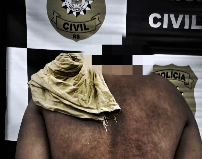 Polícia Civil prende suspeito com mandado por porte ilegal de arma em Farroupilha