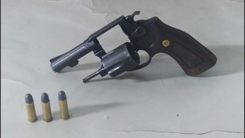 Adolescente é detido com arma de fogo ilegal em Bento Gonçalves