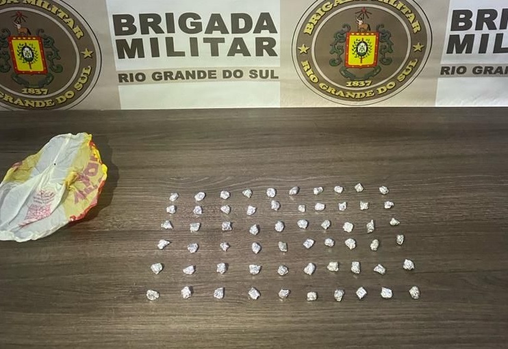Homem é preso por tráfico de drogas no bairro Conceição, em Bento Gonçalves