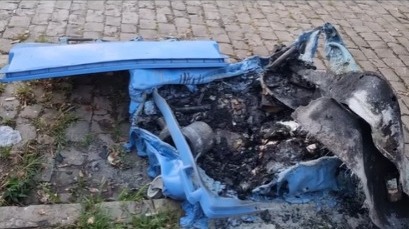 Vândalos ateiam fogo em container nas ruas de Bento Gonçalves