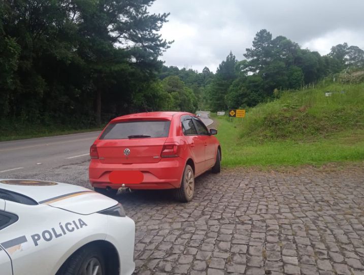Brigada Militar recupera veículo roubado após tentativa de homicídio em Farroupilha