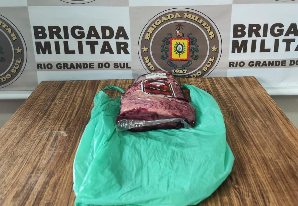 Indivíduo é preso ao furtar um pedaço de picanha em mercado de Farroupilha