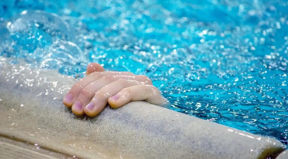 Criança de Farroupilha morre afogada em piscina, em Vale Real