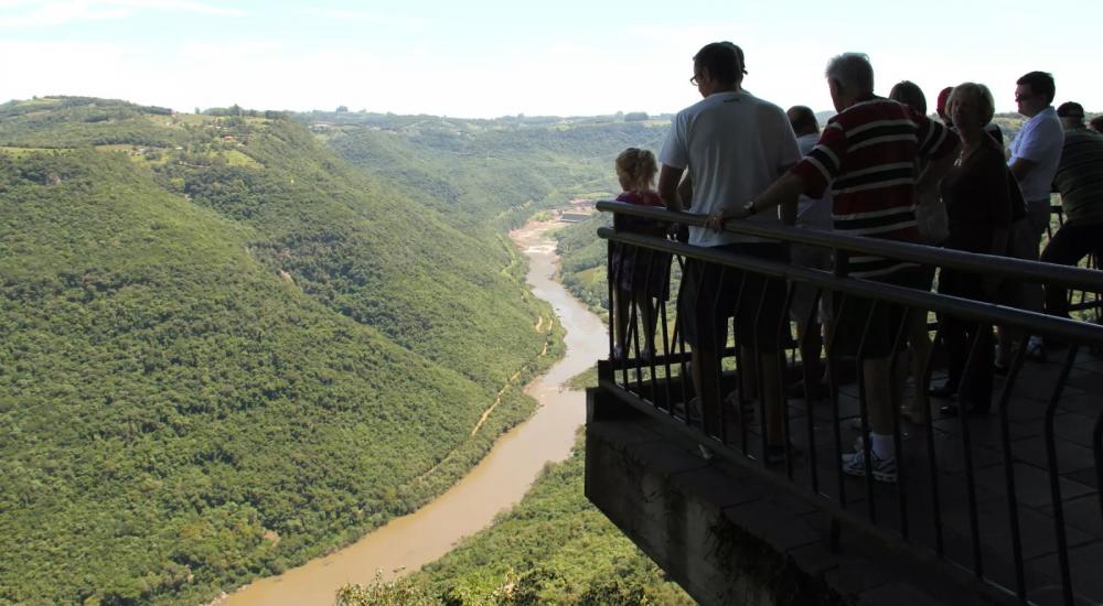 Vistas paradisiácas que você só encontra na Região do Altos Montes