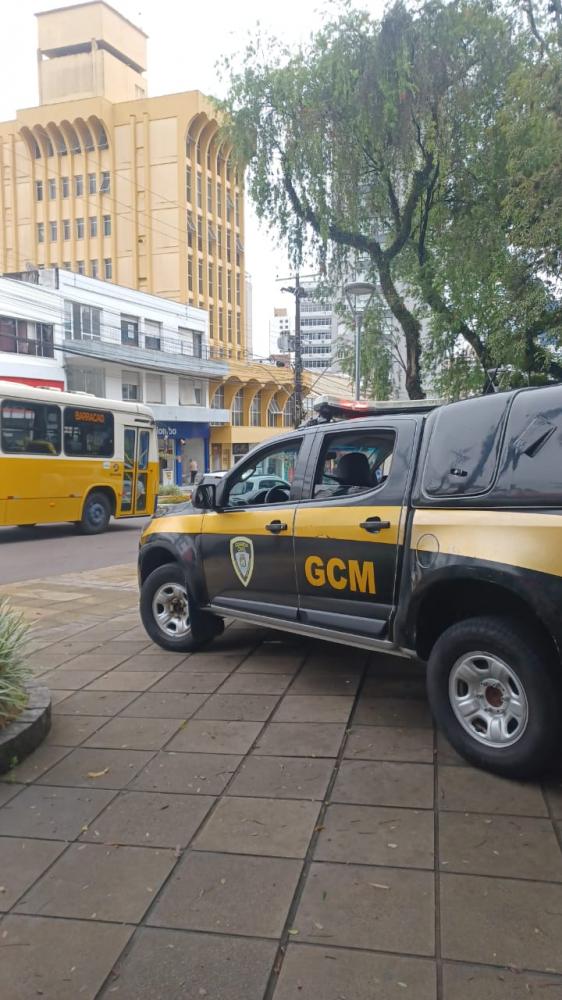 Mulher é presa por furto no Centro de Bento Gonçalves