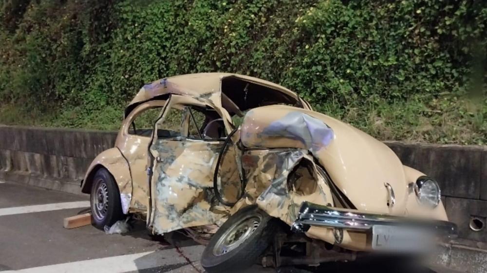 Acidente grave na BR-470 em Carlos Barbosa deixa cinco pessoas feridas