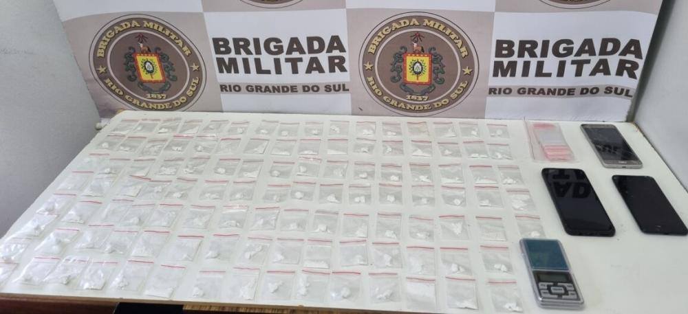 Indivíduo é preso com cocaína no bairro Santa Catarina, em Farroupilha
