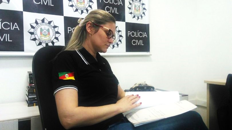 Delegada Deise pede que caso alguém tenha sido vítima do pai de santo denuncie o caso à DEAM - Foto: Divulgação