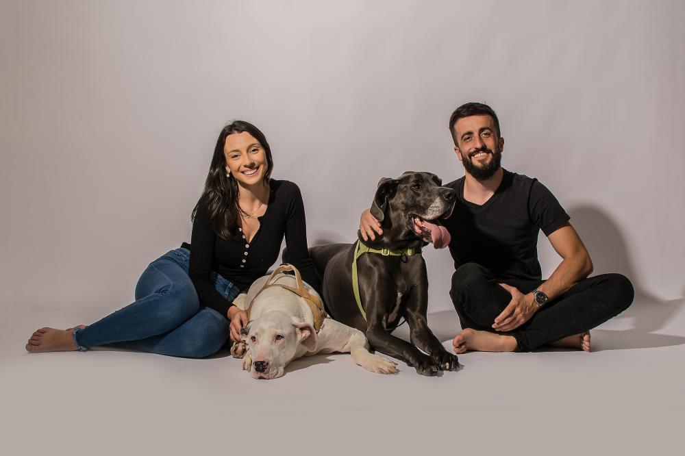 Casal da Serra e seus cães gigantes saem em expedição até a Patagônia