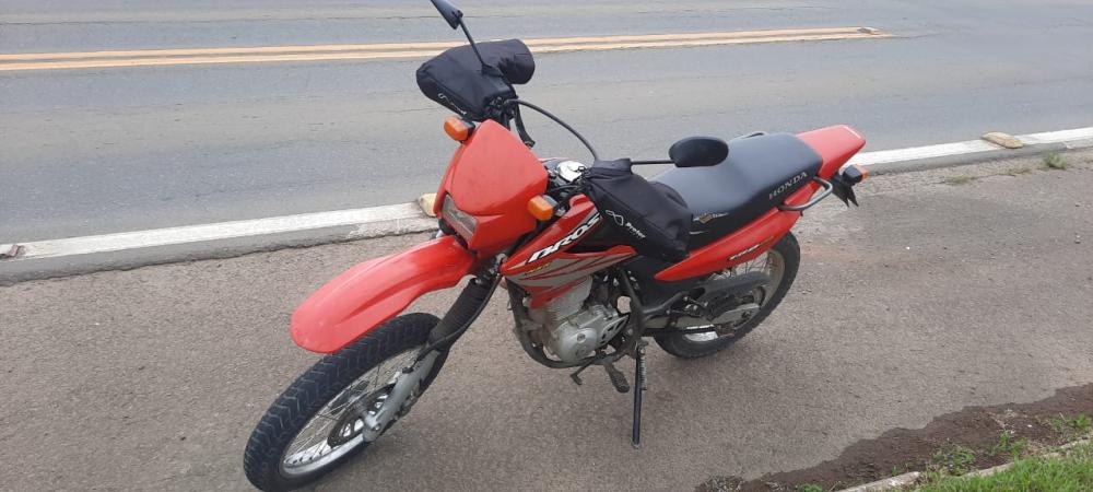 Acidente na RSC-453 deixa motociclista ferido em Garibaldi