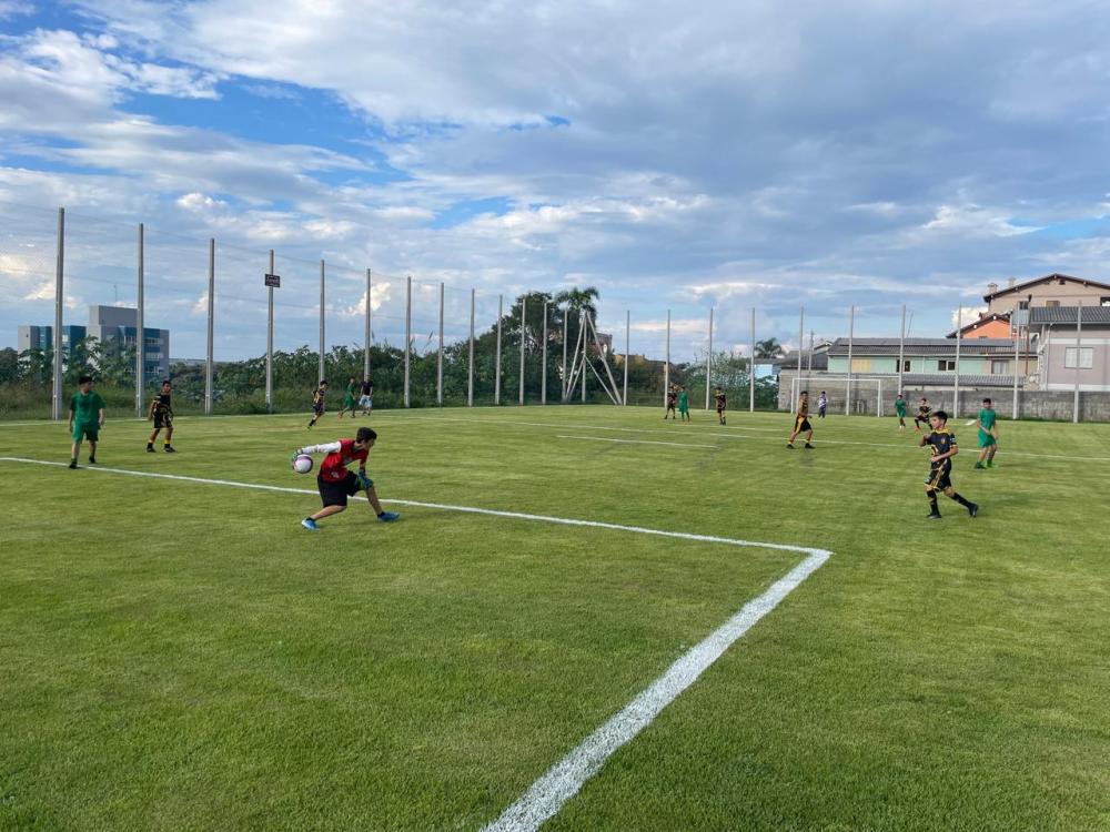 Bento ganha novo Campo municipal de futebol