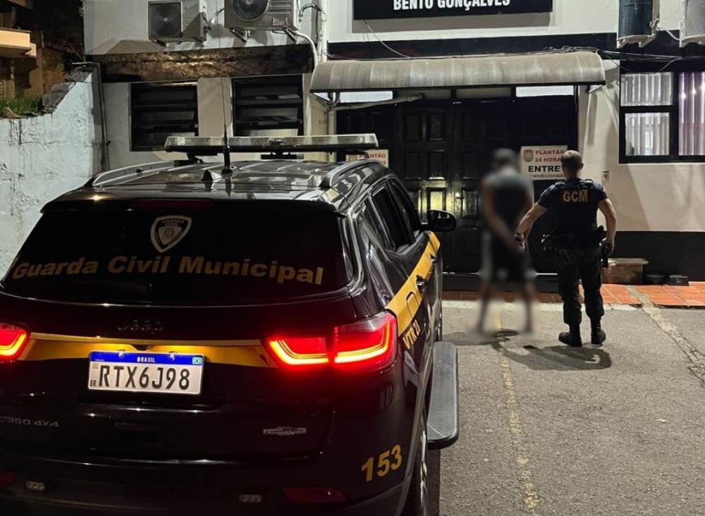Foragido da justiça é capturado pela GCM no bairro Conceição, em Bento Gonçalves