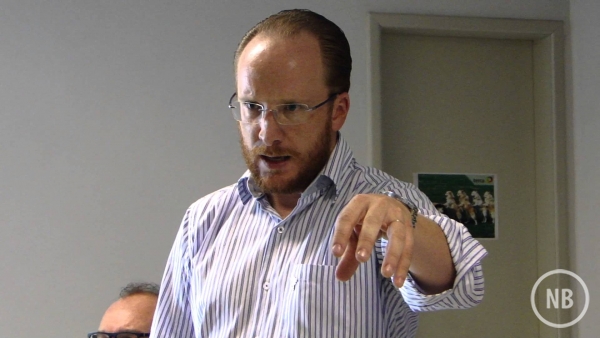 Vereador questiona PPP da Iluminação Pública