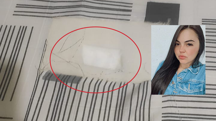 Foto do colchão onde foi extraído o DNA da mancha de sangue da suposta vítima, medindo aproximadamente 11cm. Crédito: Divulgação