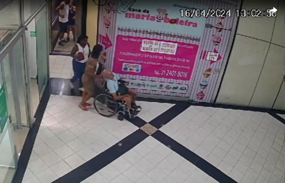 Mulher que levou homem morto ao banco ainda passeou com o corpo em shopping