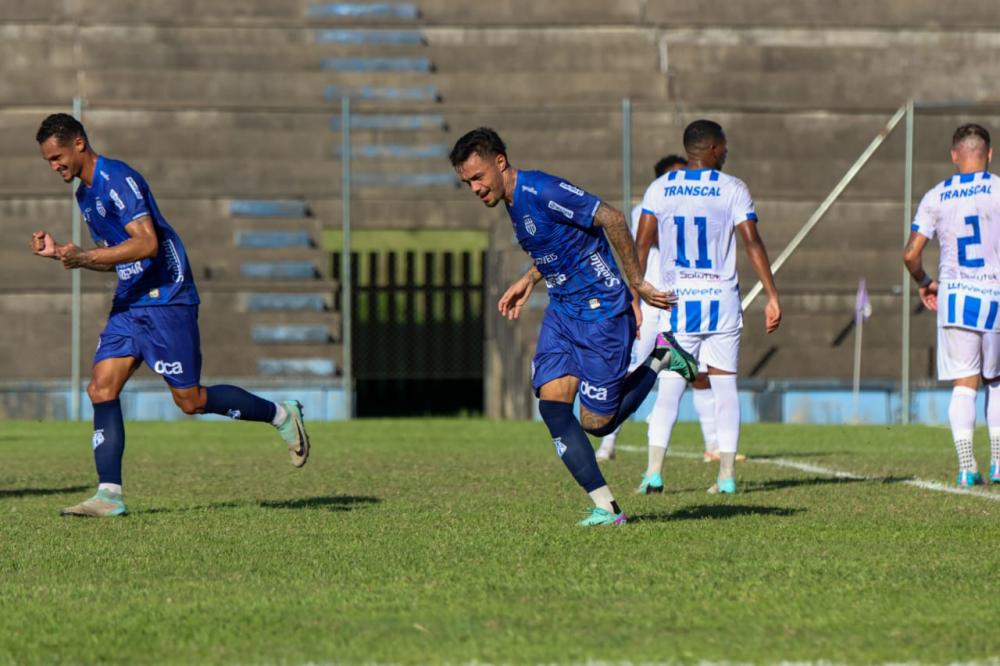 Esportivo vence a primeira na Divisão de Acesso
