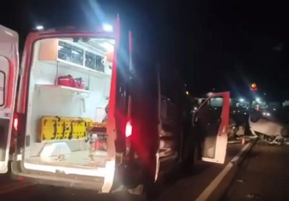 Grave acidente deixa dois mortos e três feridos na RSC 453