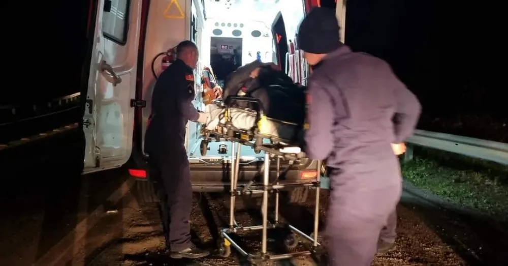 Motociclista foi levado para atendimento na UPA 24h - Foto: Rádio Difusora/Divulgação 