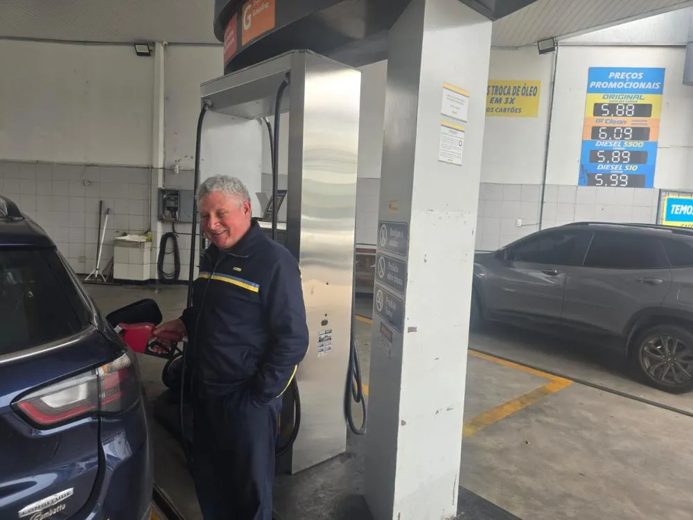 Posto Dr. Casagrande está vendendo gasolina aditivada a R$ 5,88 nesta terça-feira - Foto: NB Notícias