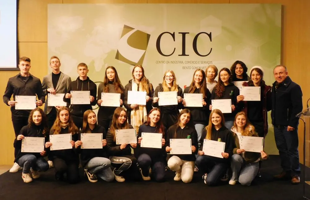 Projeto miniempresa reuniu cerca de 70 alunos nesta edição