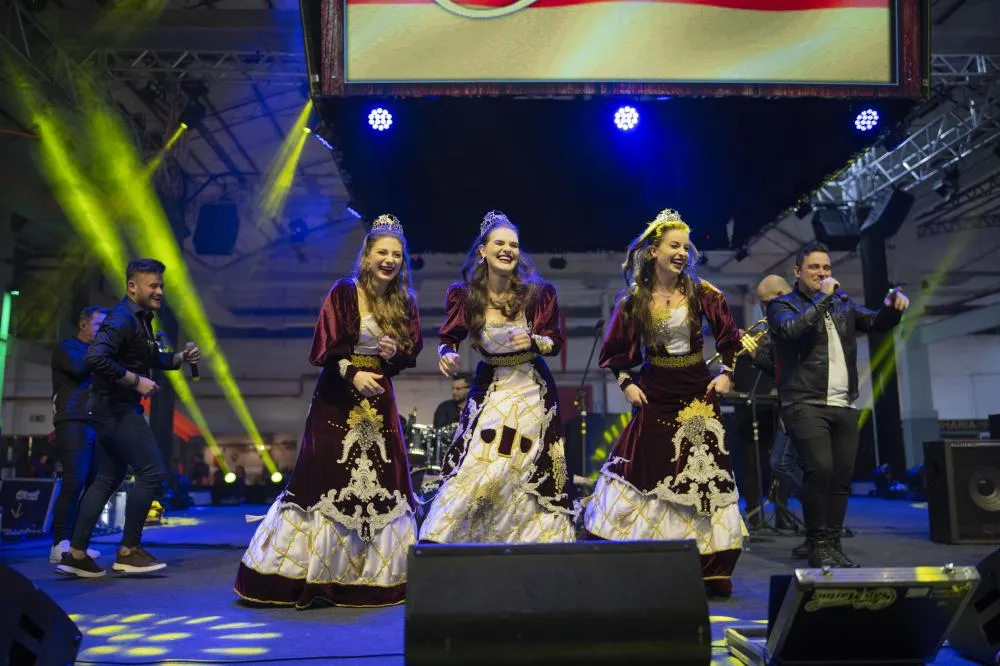 Atuais soberanas vão conhecer suas substitutas nesta segunda-feira, 15 de julho - Fotos: Augusto Tomasi/Divulgação