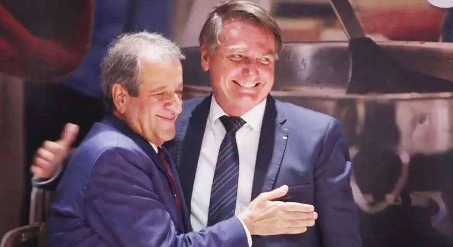Valdemar da Costa Neto e Jair Bolsonaro estiveram na convenção do PL em São Paulo