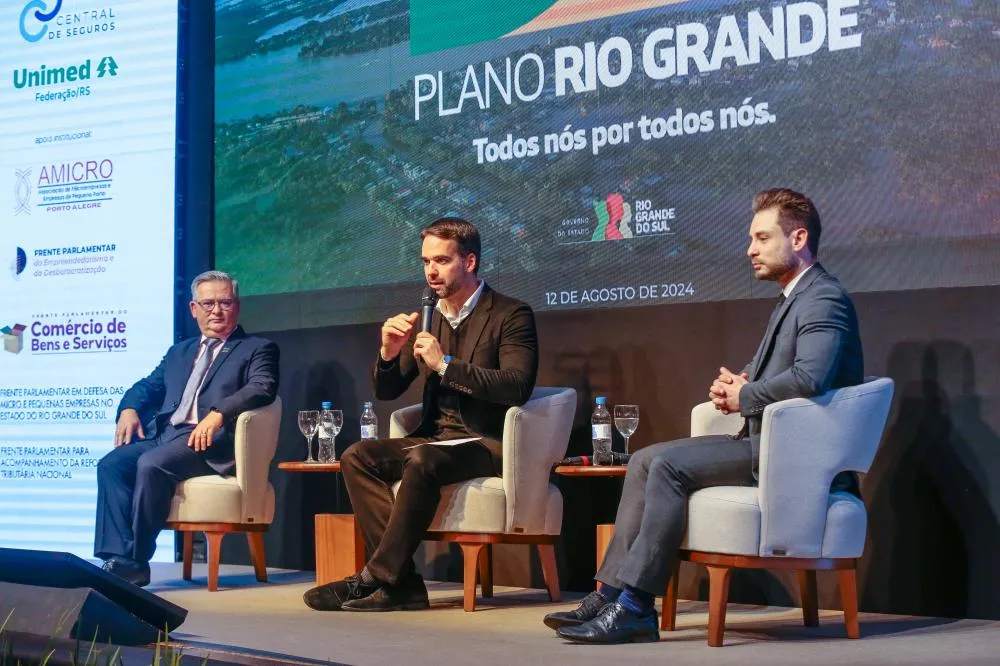 Governador demonstrou-se otimista, apesar da situação preocupante em que se encontrado Estado - Fotos: Diego Dias/Divulgação