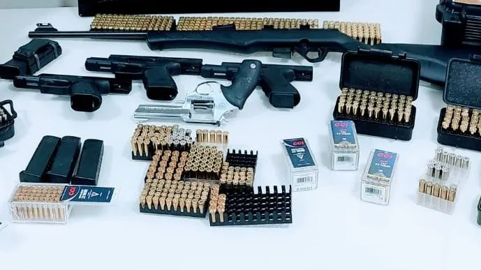 Operação da DEAM apreende armamento e munições em Bento Gonçalves