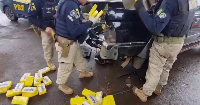 Homem é preso com R$ 5 milhões em cocaína pura por agentes da PRF