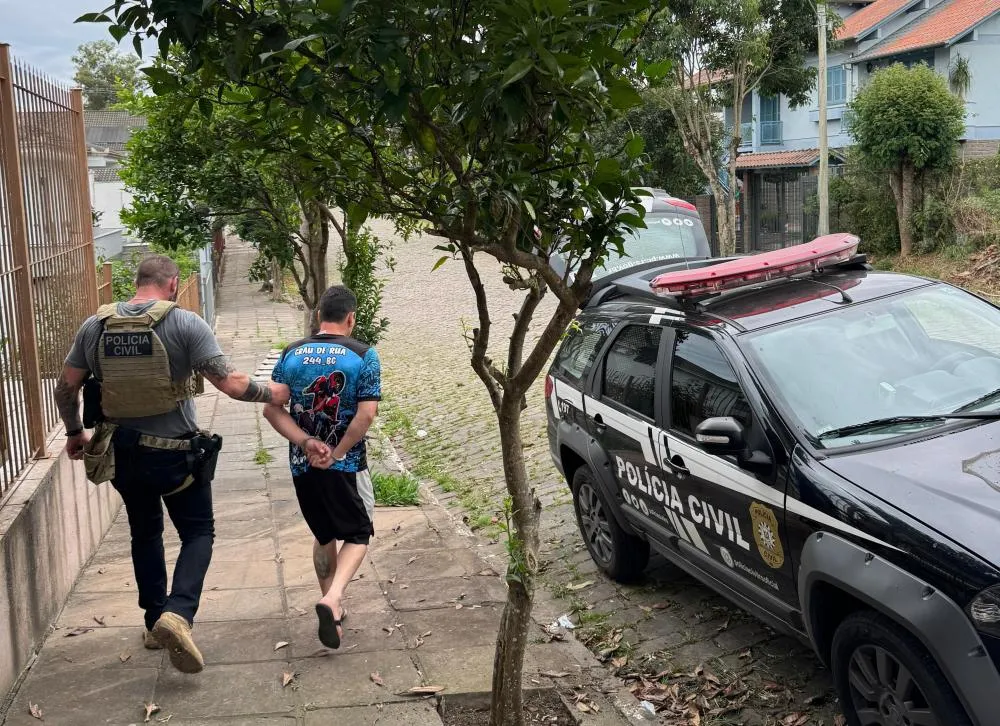 Homem de 28 anos foi preso na operação policial - Fotos: Polícia Civil