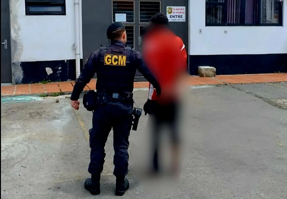 Guardas da GCM prendem homem por tráfico em Bento Gonçalves