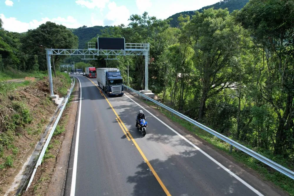 Pedágio Free Flow completa um ano de atividades nas rodovias da Serra Gaúcha