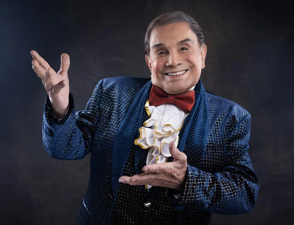 Trapalhão Dedé Santana estará em um trenó voador junto com o Papai Noel - Foto: Rafael Jonpf/Especial