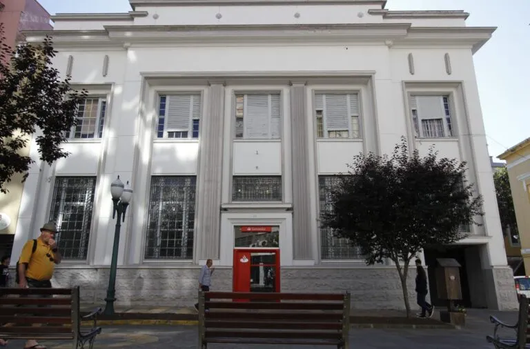 Prefeito Diogo volta à carga para tirar poder deliberativo do Compahc