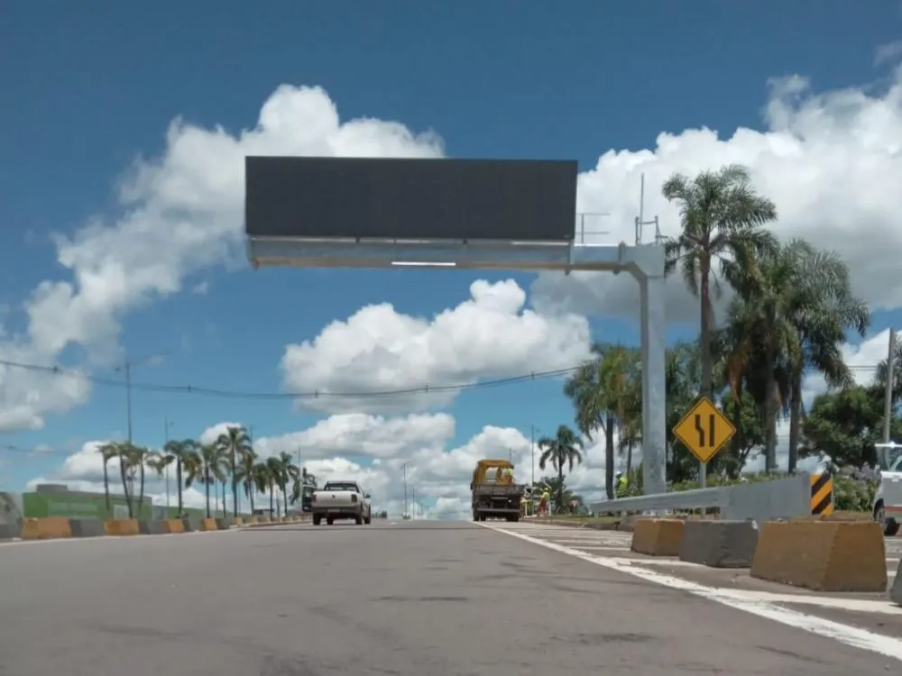 CSG começa a instalar painéis informativos nas rodovias