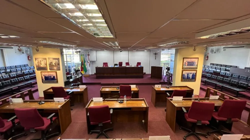 Câmara de Bento retoma sessões ordinárias às segundas